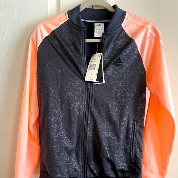NWT Adidas Woman's 2 Tone Black/Peach Embossed Track Jacket sz Sm - Picture 1 of 4